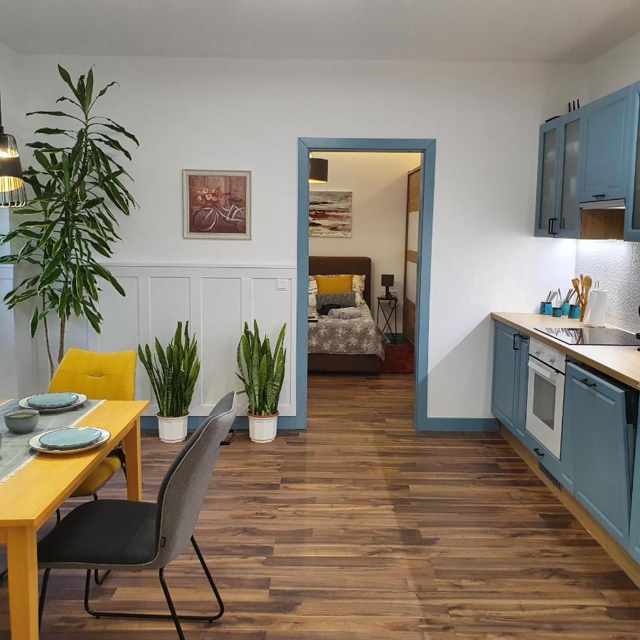 Jegmadar Apartman Debrecen Luaran gambar