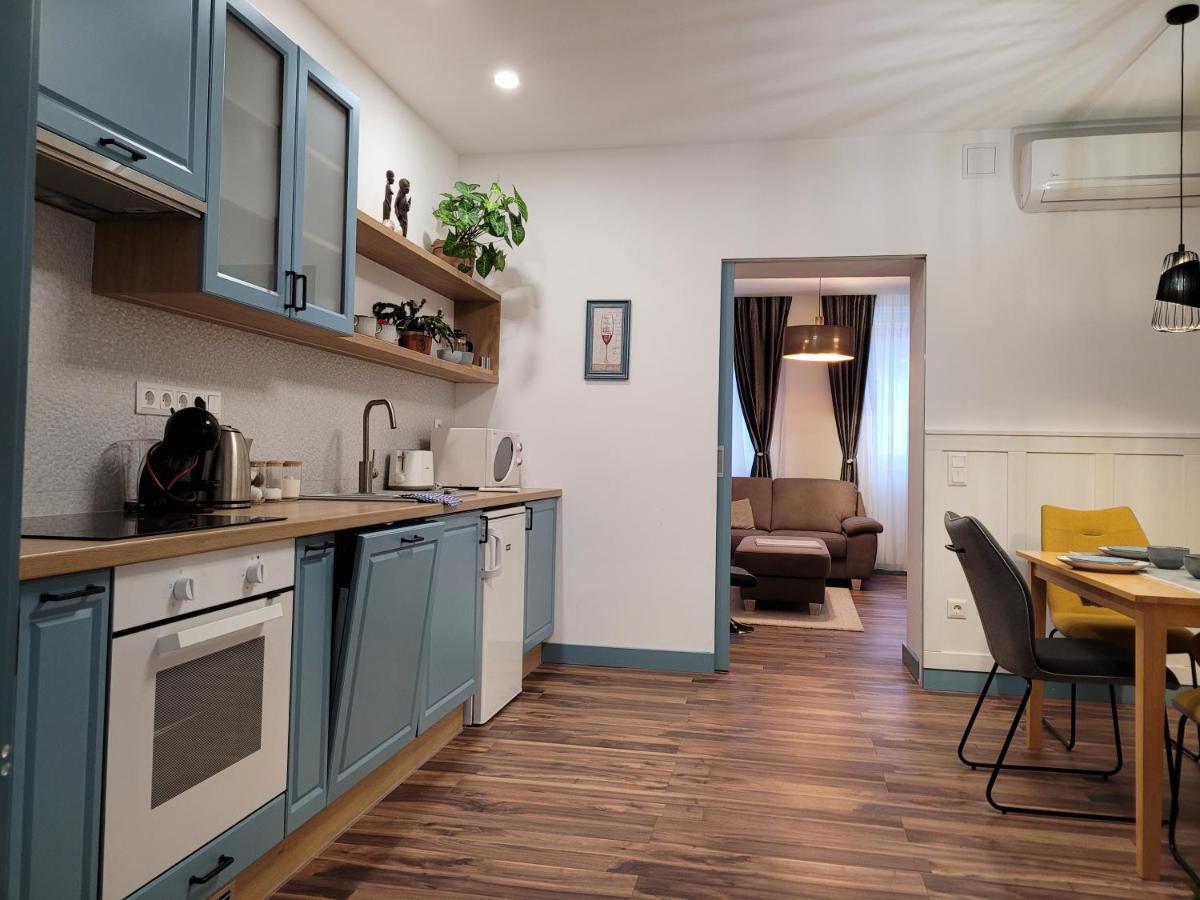 Jegmadar Apartman Debrecen Luaran gambar
